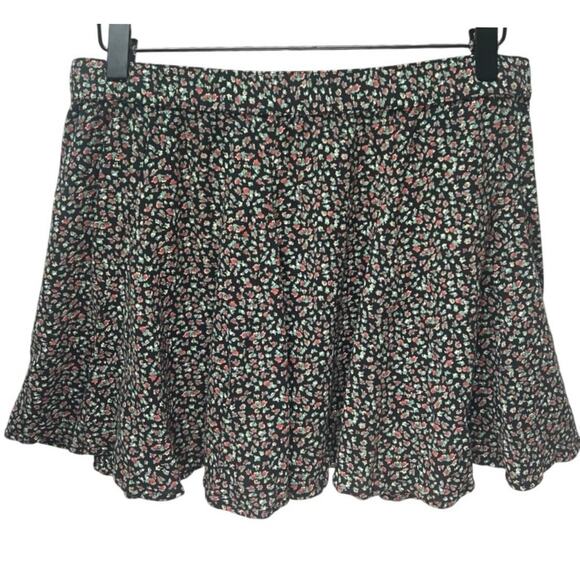 American Eagle Outfitters Dresses & Skirts - American Eagle Mini Skirt Size Medium Black Pink Green White Floral Flutter